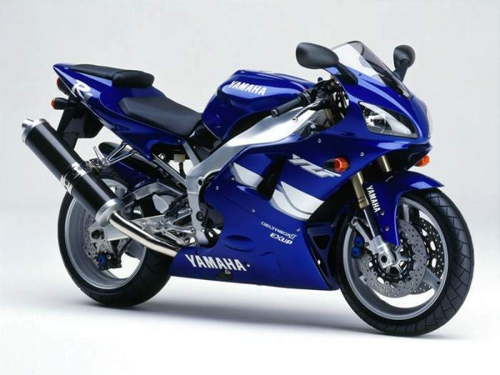 yzr 1000